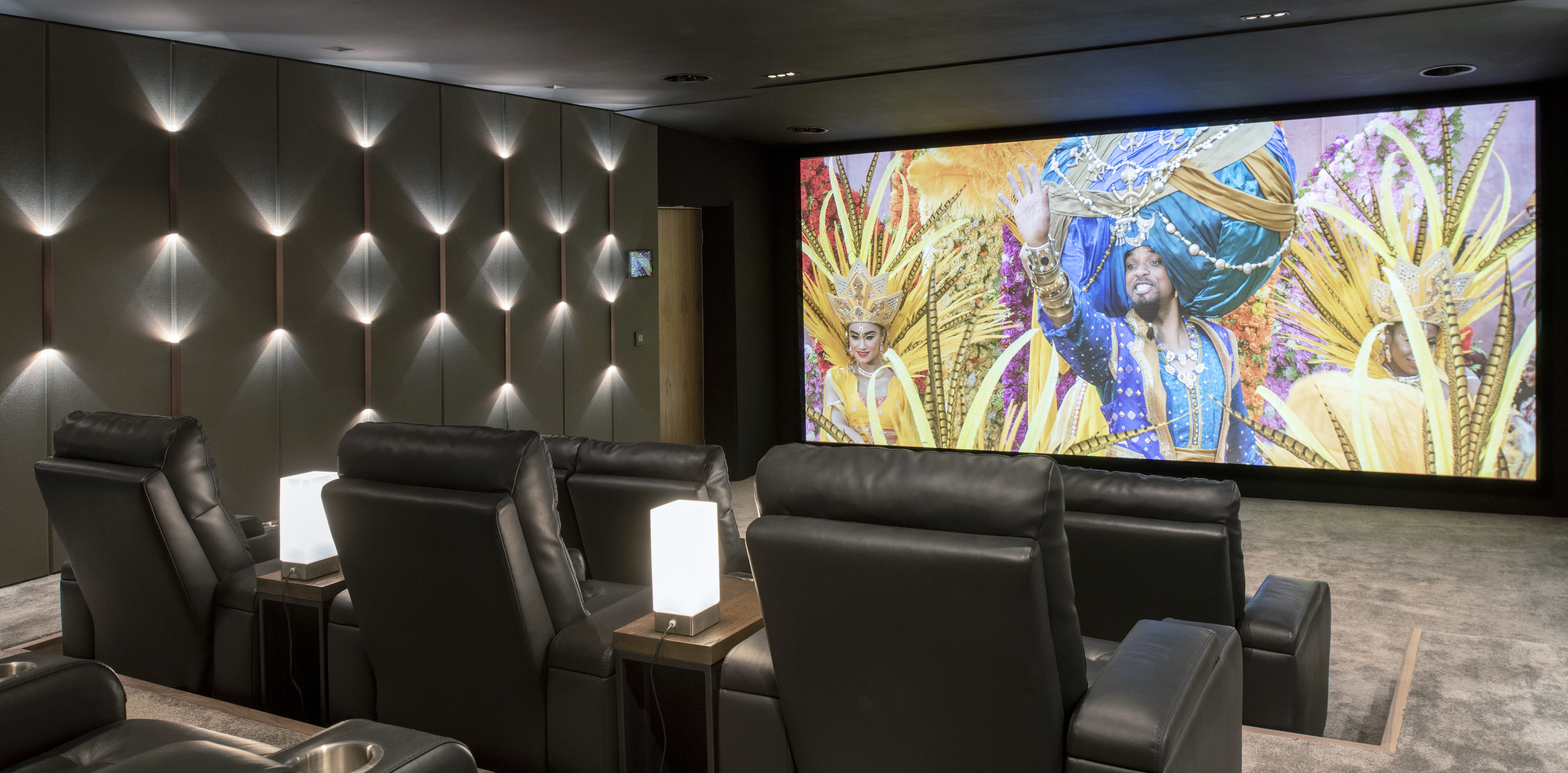 MDfx Ultra-Wide Projector Screens